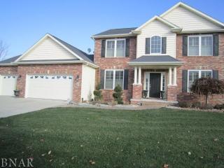 11 Fiddlestix Ct, Bloomington, IL 61705-4165