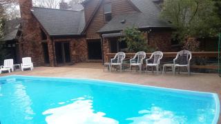 1899 Elmhurst Dr, Memphis, TN 38138-2771
