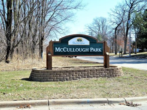 5978 Fernwood St, Saint Paul MN  55126-8462 exterior