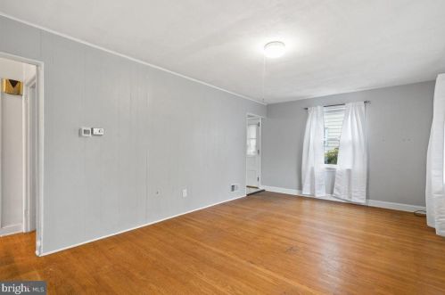 395 Franklin Ave, Princeton NJ  08540-3953 exterior