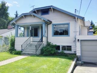 7543 25th Ave, Seattle, WA 98117-4419