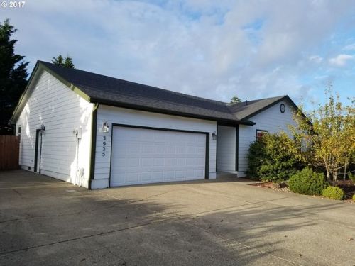 3925 Munsel Creek Dr, Florence, OR 97439-8875