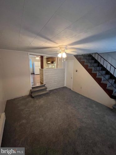 226 Bacon St, Primrose, PA 17901-3906