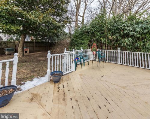 10610 Dunmoor Dr, Silver Spring MD 20901-1518 exterior