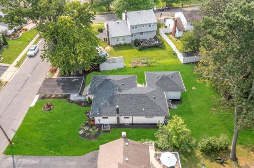 198 Normandy Rd, Edison, NJ 08820-1344