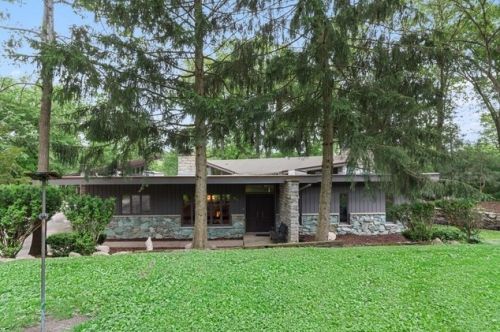 9105 120th St, Palos Park, IL 60464-1124