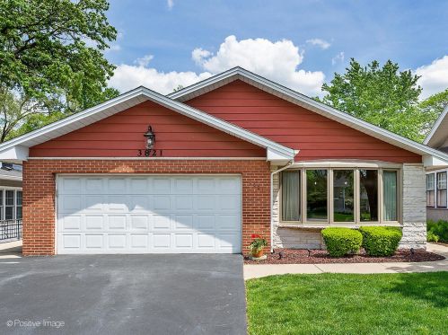 3821 Wolf Rd, Western Springs, IL 60558-1157