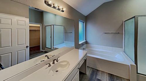 8129 Hulen Park Cir, Fort Worth TX  76123-1422 exterior