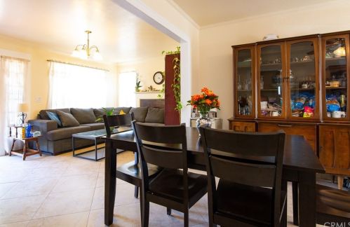 1026 Columbus Ave, Glendale CA  91202-2353 exterior