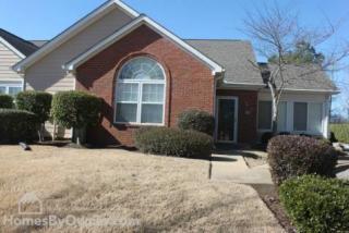 245 Oak Bluff Ln, Piperton, TN 38017-8798