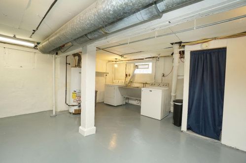 3815 Floral Ave, Cincinnati OH  45212-3922 exterior