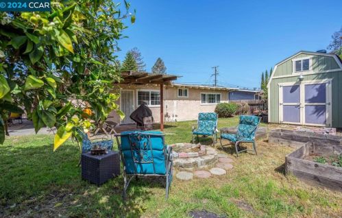 2800 Westgate Ave, Concord CA  94520-5519 exterior