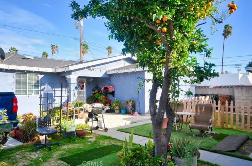 836 Zeyn St, Anaheim CA  92805-1841 exterior