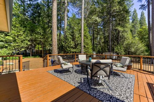 5425 Happy Pines Dr, Michigan Bluff, CA 95631-9692