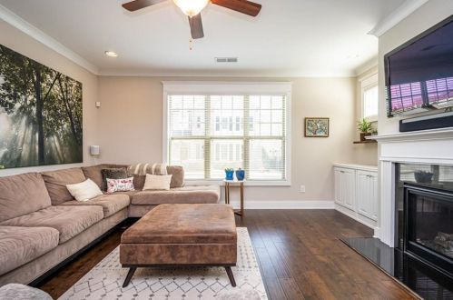 1705 Whitfield Parc Cir, Smyrna GA 30080-2204 exterior