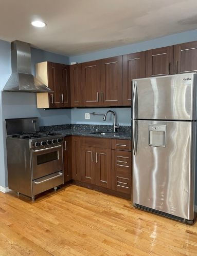 4012 Ainslie St, Chicago IL  60630-2801 exterior