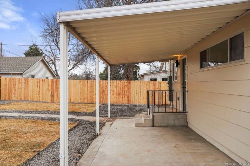 3150 Logan St, Englewood CO  80113-2624 exterior