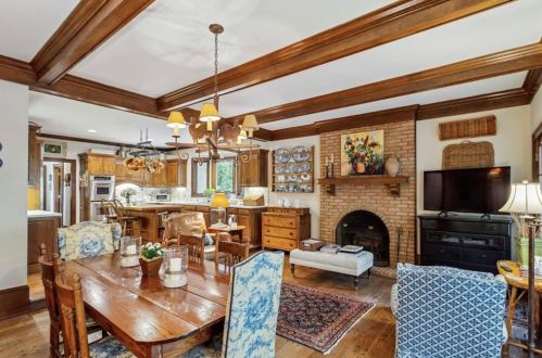 1840 Brandon Hall Dr, Atlanta GA  30350-3709 exterior