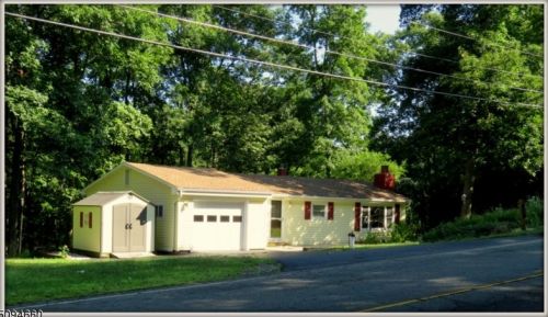 48 Copeley Rd, Fredon, NJ 07860-6578