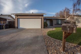 2766 Toland Dr, Fairfield, CA 94534-3423