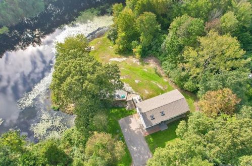 26 Blish Rd, East Hampton, CT 06447-1110