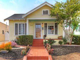 1641 Highland, Los Angeles CA  90019-5507 exterior