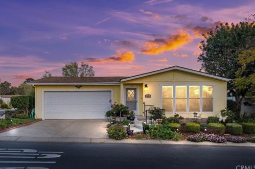 1136 Cardiff Ln, Santa Maria, CA 93455-3436