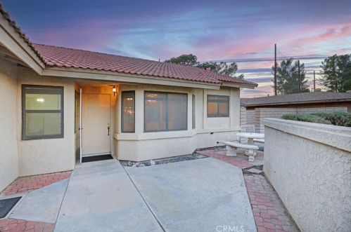 27855 Fairacres Ln, Helendale, CA 92342-7770