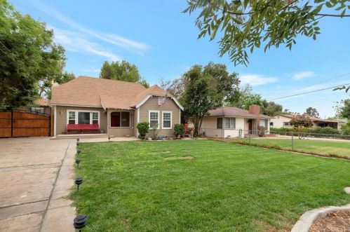 3544 Hoover St, Riverside, CA 92504-3956