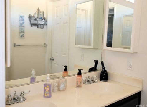 5580 Via Escalante, Riverside CA  92509-5562 exterior