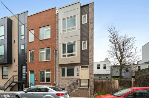 1315 20 St, Philadelphia PA 19146-4303 exterior