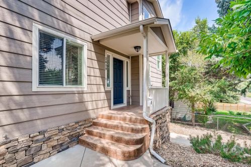 2659 Pearl St, Denver, CO 80210-5720