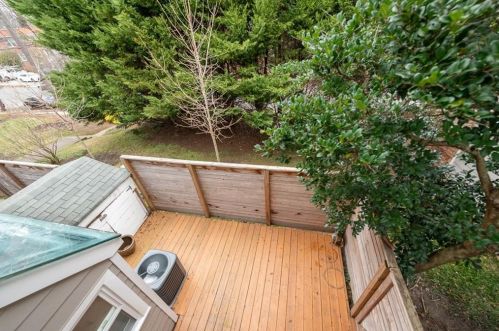 855 Greenwood Ave, Atlanta GA  30306-3722 exterior