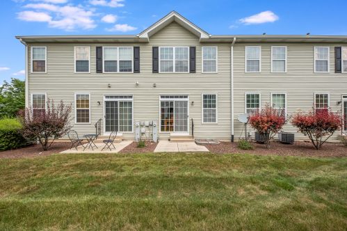 1533 Envee Dr, Lemont IL  60490-6588 exterior