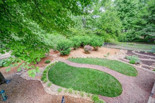 330 Hermitage Ct, Marietta, GA 30064-2915