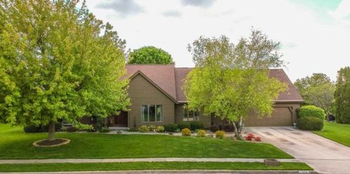 2009 Bramblewood Cc Ct, Normal IL  61761-5244 exterior