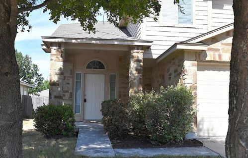 13516 Richard Nixon St, Webberville TX  78653-3935 exterior