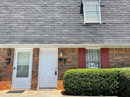 3870 Parklane Dr, Clarkston, GA 30021-2404