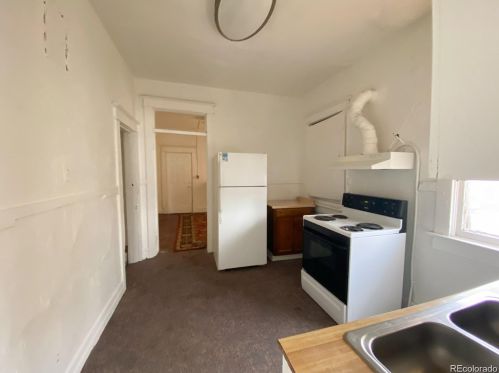 1083 Colorado Blvd, Denver CO  80206-3509 exterior