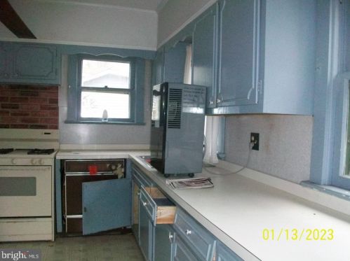 1036 Sycamore St, Haddon Heights, NJ 08035-1614