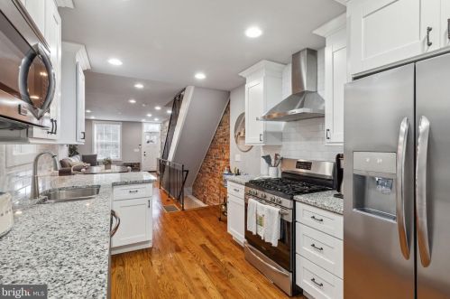 1216 23rd St, Philadelphia PA  19146-4116 exterior