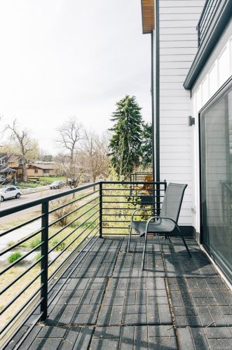 2147 Sherman St, Denver CO  80210-4412 exterior