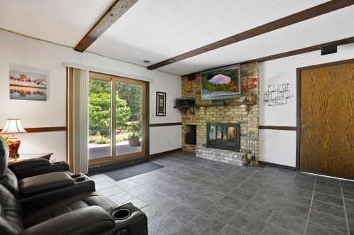 113 Hidden Meadow Rd, Saint Paul MN  55124-9743 exterior