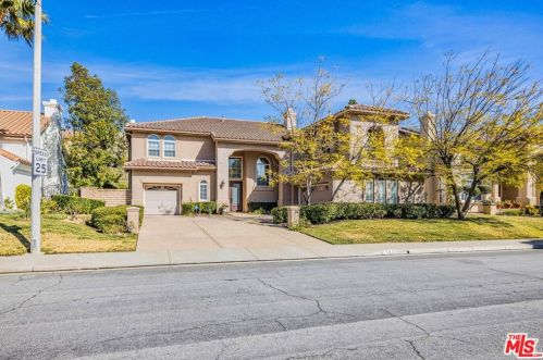 5877 Evening Sky Dr, Simi Valley, CA 93063-5787