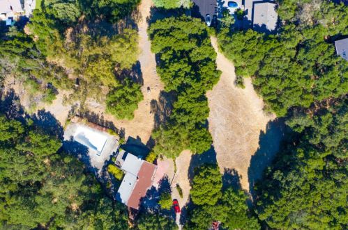 17200 Los Robles Way, Los Gatos, CA 95030-6257