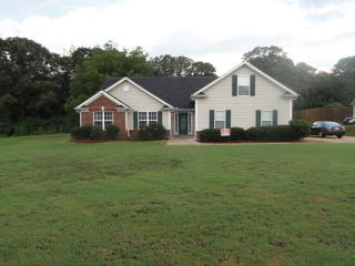 1203 Bridge Crest Dr, Winder, GA 30680-3382