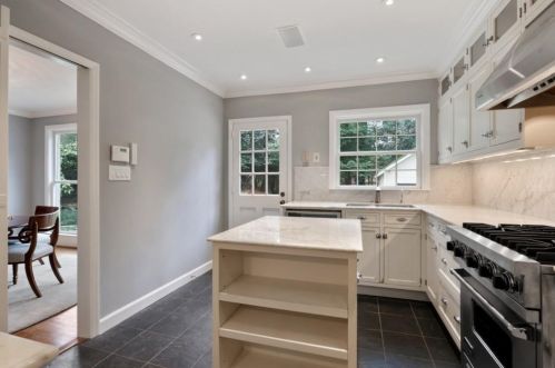 149 Beverly Rd, Atlanta GA  30309-2655 exterior