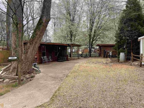 103 Riverside Pl, Cleveland, GA 30528-7297