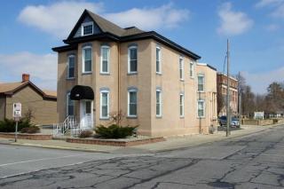 100 Jackson St, Belleville IL  62220-1427 exterior