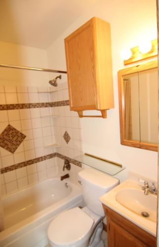6206 Cedar Lake Rd, Minneapolis, MN 55416-1407
